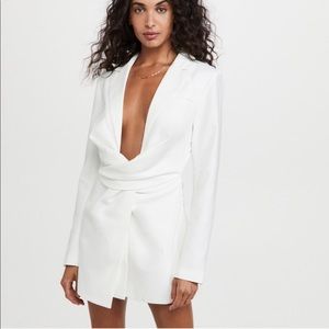 NWT Lioness VIP Only White Blazer Long Sleeve Mini Dress